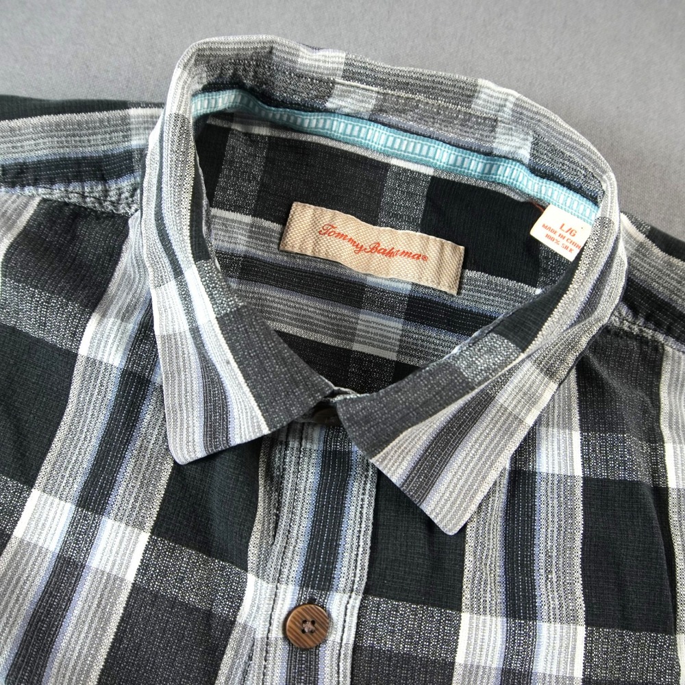 Tommy Bahama Silk Textured Woven Black Plaid Shirt Mens L Short Sleeve Cavation